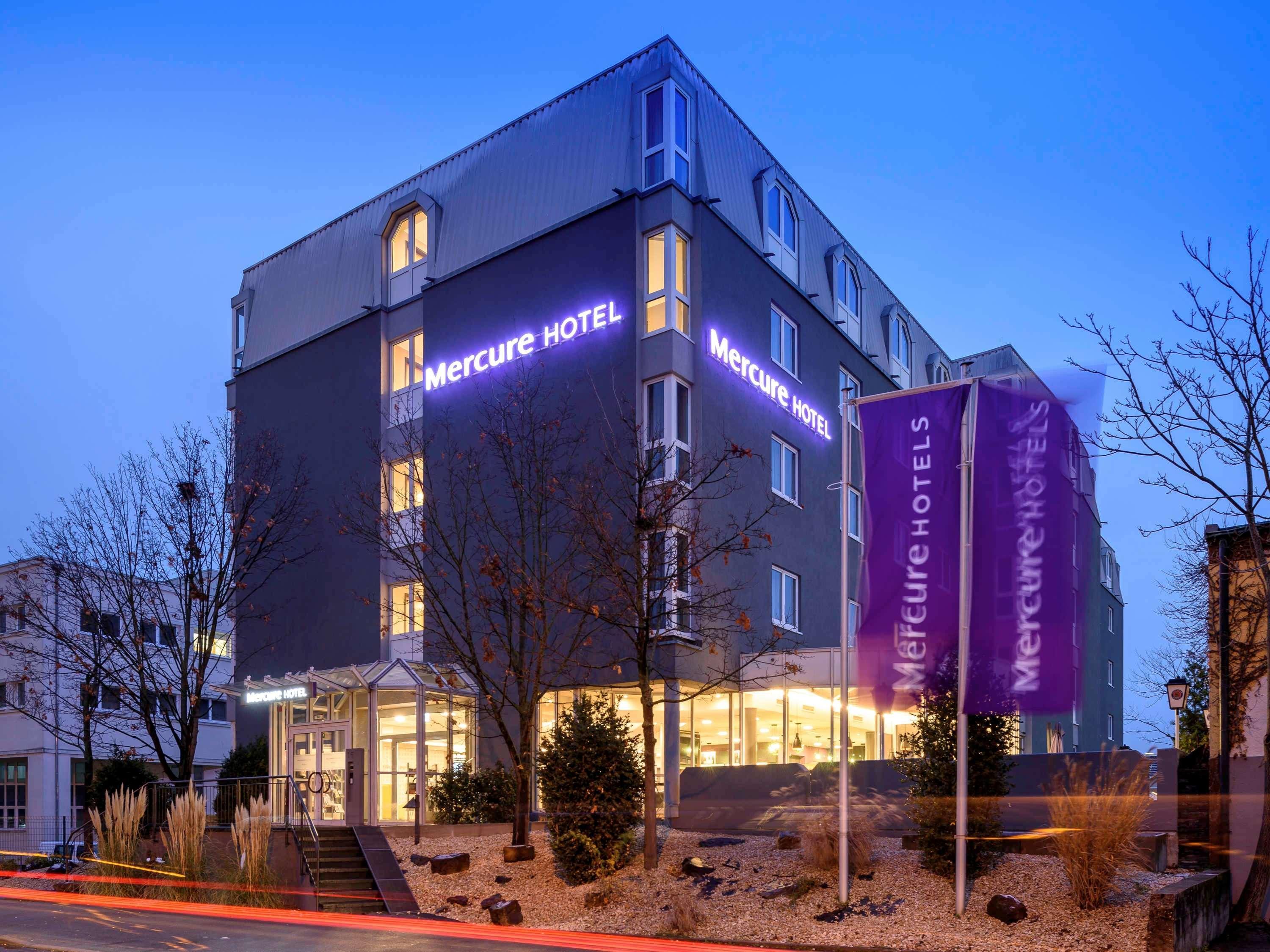 Mercure Stuttgart Zuffenhausen Hotel Exterior photo